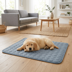 Alfombrilla refrescante gris con cachorro